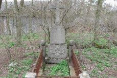 Cmentarz w Piersku
